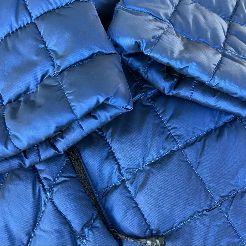 The North Face Thermoball Women's Blue Quilted Jacket - Picture 5 of 8